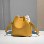 Sac seau bicolore en cuir synthétique - Vue 1 - sac seau