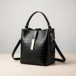 Sac seau effet croco noir bandoulière - Vue 1 - sac seau